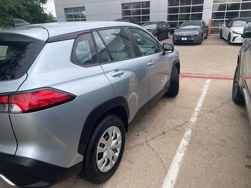 Sonic Silver 2023 Toyota Corolla Cross L