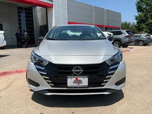 2024 Nissan Versa 1.6 S