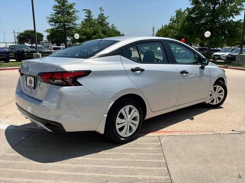 2024 Nissan Versa 1.6 S