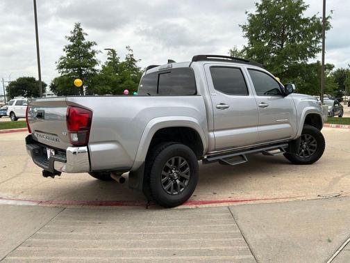 Silver Sky Metallic 2021 Toyota Tacoma SR5