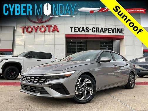 2025 Hyundai ELANTRA SEL