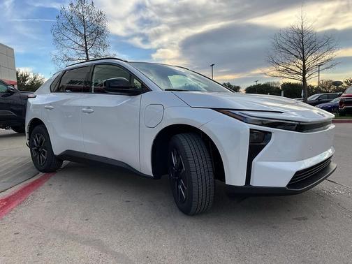 2026 Toyota bZ XLE