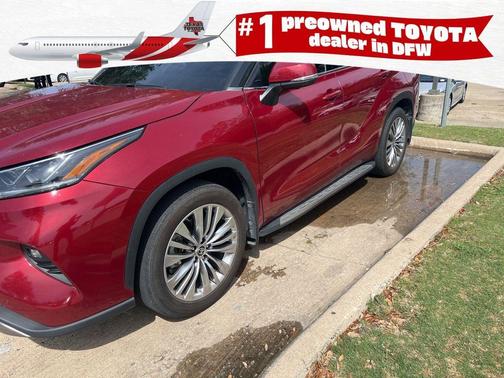 Ruby Flare Pearl 2024 Toyota Highlander Platinum