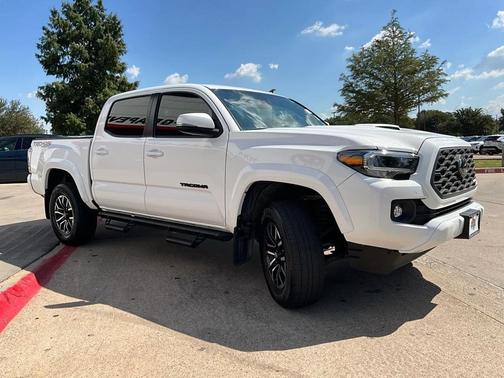 2021 Toyota Tacoma TRD Sport