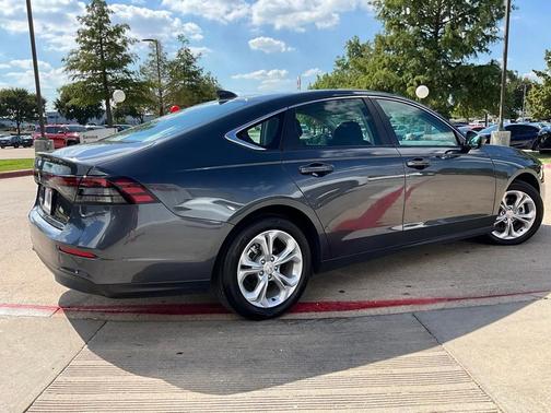 2024 Honda Accord LX 1.5T
