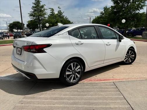 2021 Nissan Versa 1.6 SV