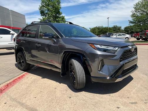 2025 Toyota RAV4 Hybrid SE