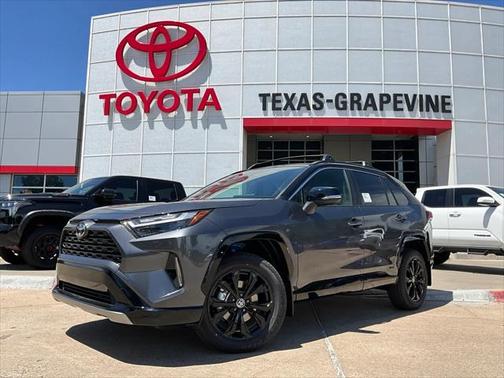 2025 Toyota RAV4 Hybrid SE