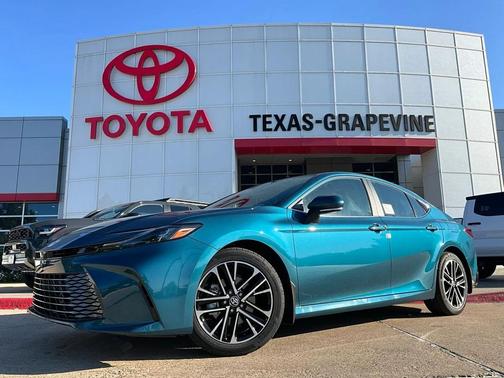 2025 Toyota Camry XLE