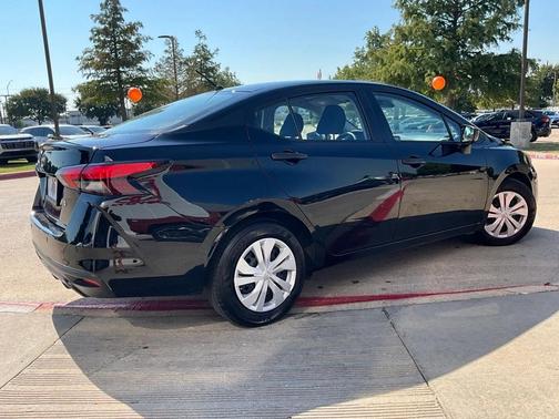 2024 Nissan Versa 1.6 S