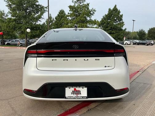 2026 Toyota Prius XLE