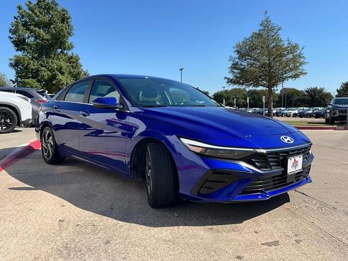2025 Hyundai ELANTRA HEV Limited