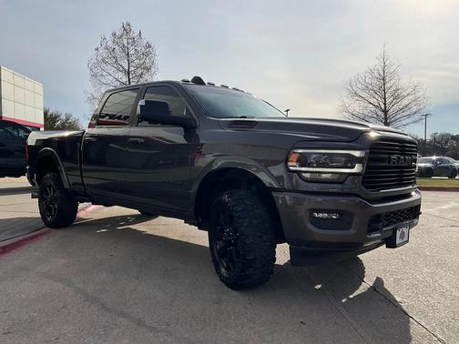 2021 RAM 2500 Laramie Crew Cab 4x4 6'4' Box