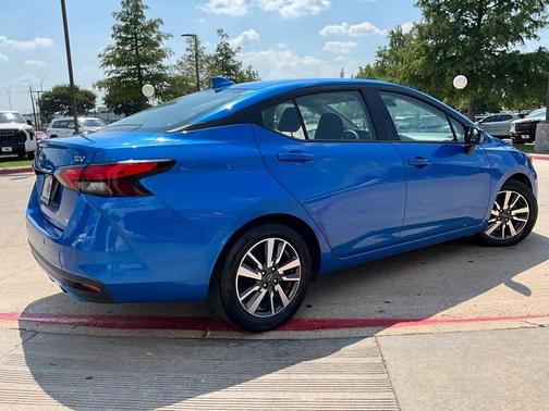 2023 Nissan Versa 1.6 SV