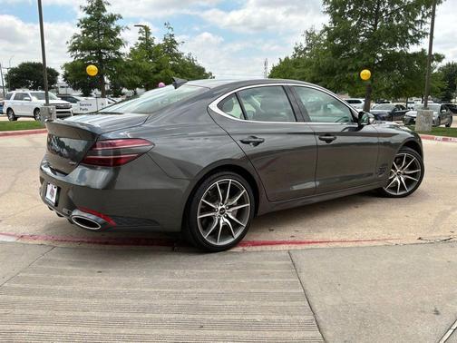 Makalu Gray 2025 Genesis G70 2.5T AWD