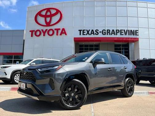 2025 Toyota RAV4 Hybrid SE