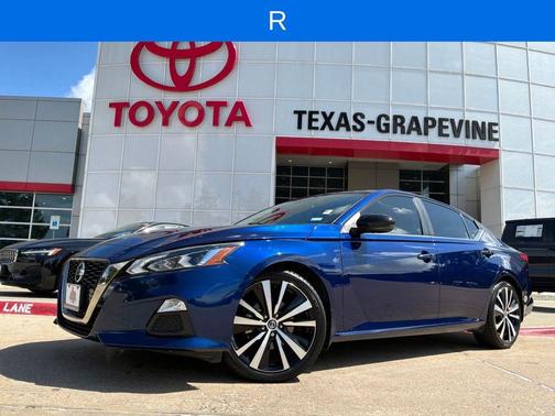 Deep Blue Pearl 2021 Nissan Altima SR FWD