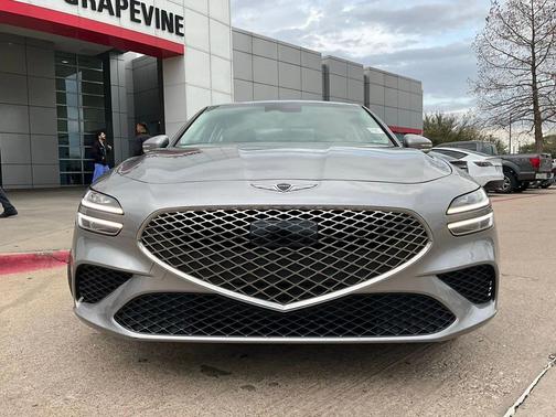 2025 Genesis G70 2.5T RWD