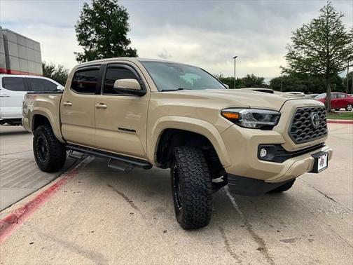 2020 Toyota Tacoma TRD Sport