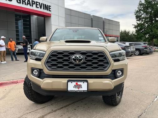 2020 Toyota Tacoma TRD Sport