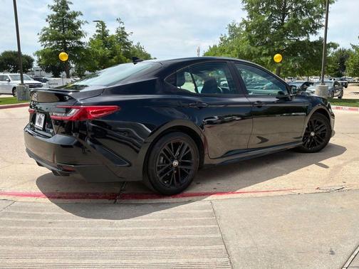Midnight Black Metallic 2025 Toyota Camry SE