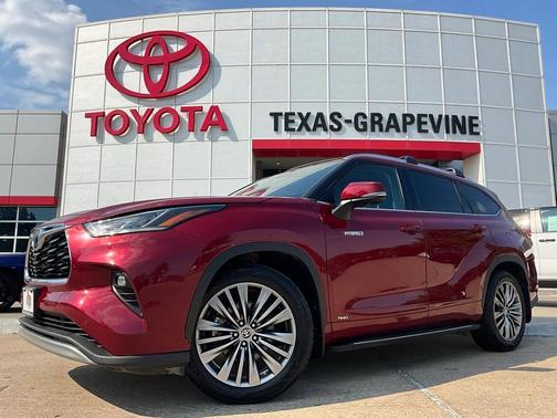 2021 Toyota Highlander Hybrid Platinum