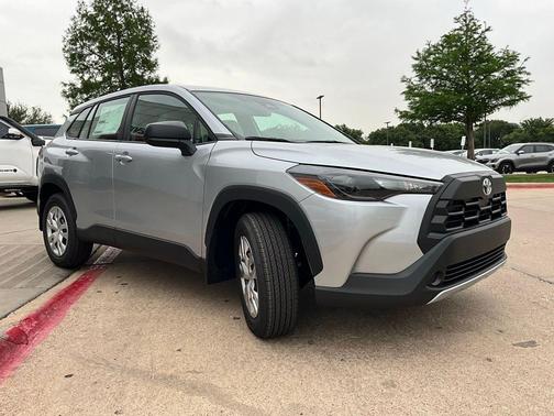 Sonic Silver 2026 Toyota Corolla Cross L