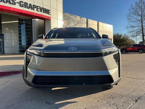 2026 Toyota bZ XLE Plus