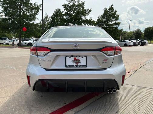 Classic Silver 2026 Toyota Corolla Hybrid SE