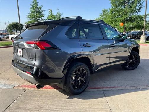 2025 Toyota RAV4 Hybrid SE