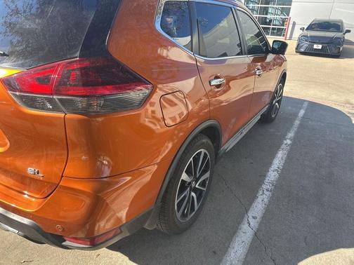 2019 Nissan Rogue SL