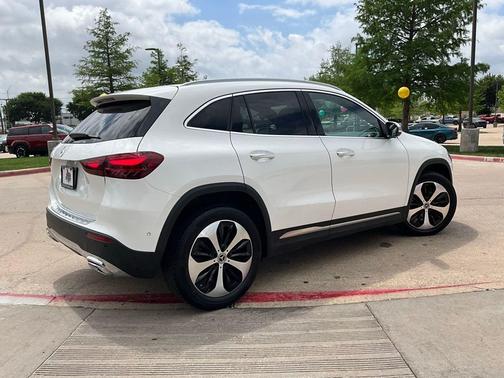 2025 Mercedes-Benz GLA 250 4MATIC