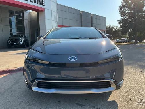 2025 Toyota Prius Plug-In Hybrid XSE