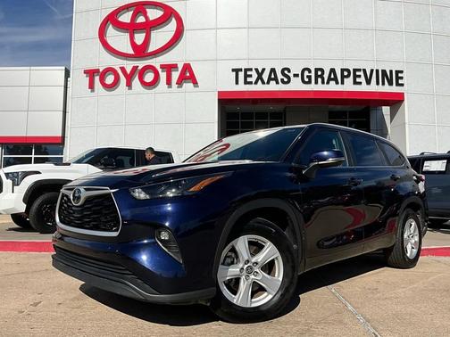 2025 Toyota Highlander LE