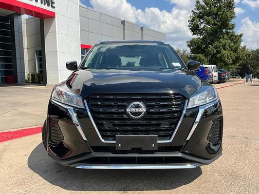 2024 Nissan Kicks SV