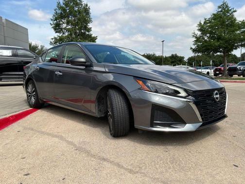 Gun Metallic 2025 Nissan Altima 2.5 SV