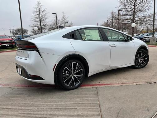 2026 Toyota Prius XLE