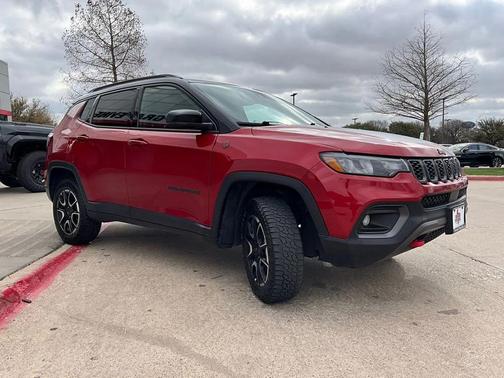 2025 Jeep Compass Trailhawk