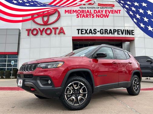 Red Hot Pearlcoat 2025 Jeep Compass Trailhawk