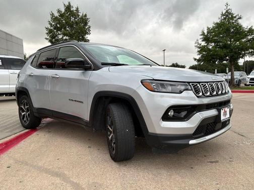 Silver Zynith Metallic Clearcoat 2025 Jeep Compass Limited