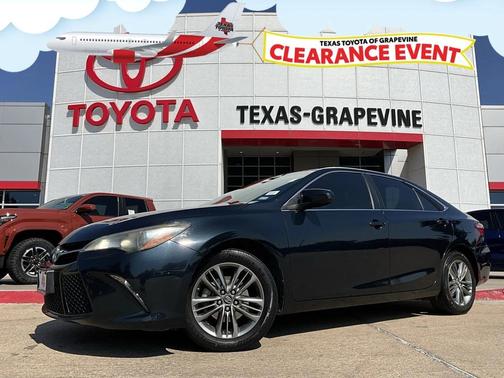 2017 Toyota Camry SE