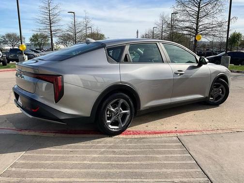 Steel Gray 2025 Kia K4 LXS