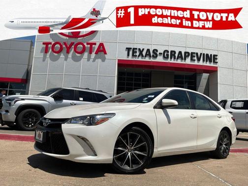 Blizzard Pearl 2015 Toyota Camry XSE