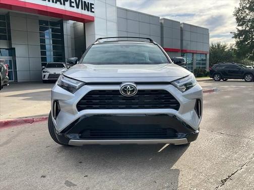 2025 Toyota RAV4 Hybrid SE