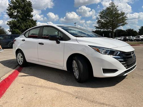 2024 Nissan Versa 1.6 S
