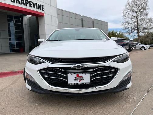 2022 Chevrolet Malibu FWD LT