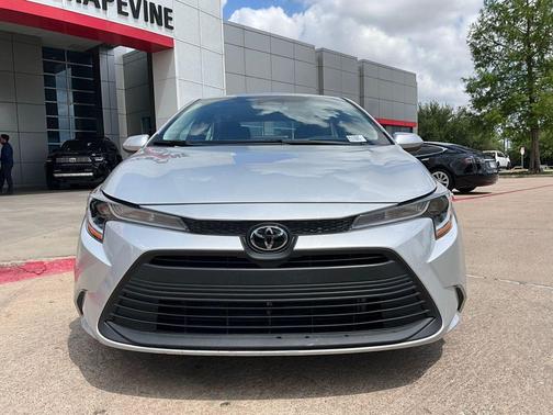 Classic Silver Metallic 2025 Toyota Corolla LE