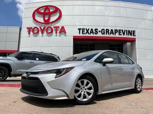 Classic Silver Metallic 2025 Toyota Corolla LE