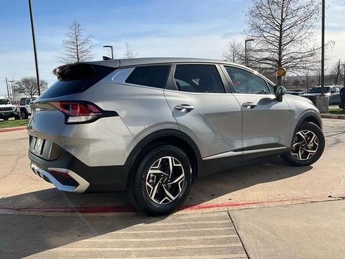 2025 Kia Sportage LX