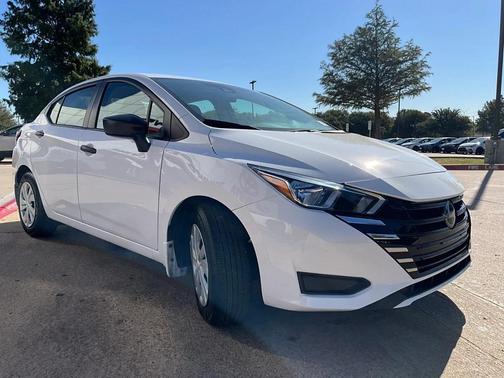 2024 Nissan Versa 1.6 S